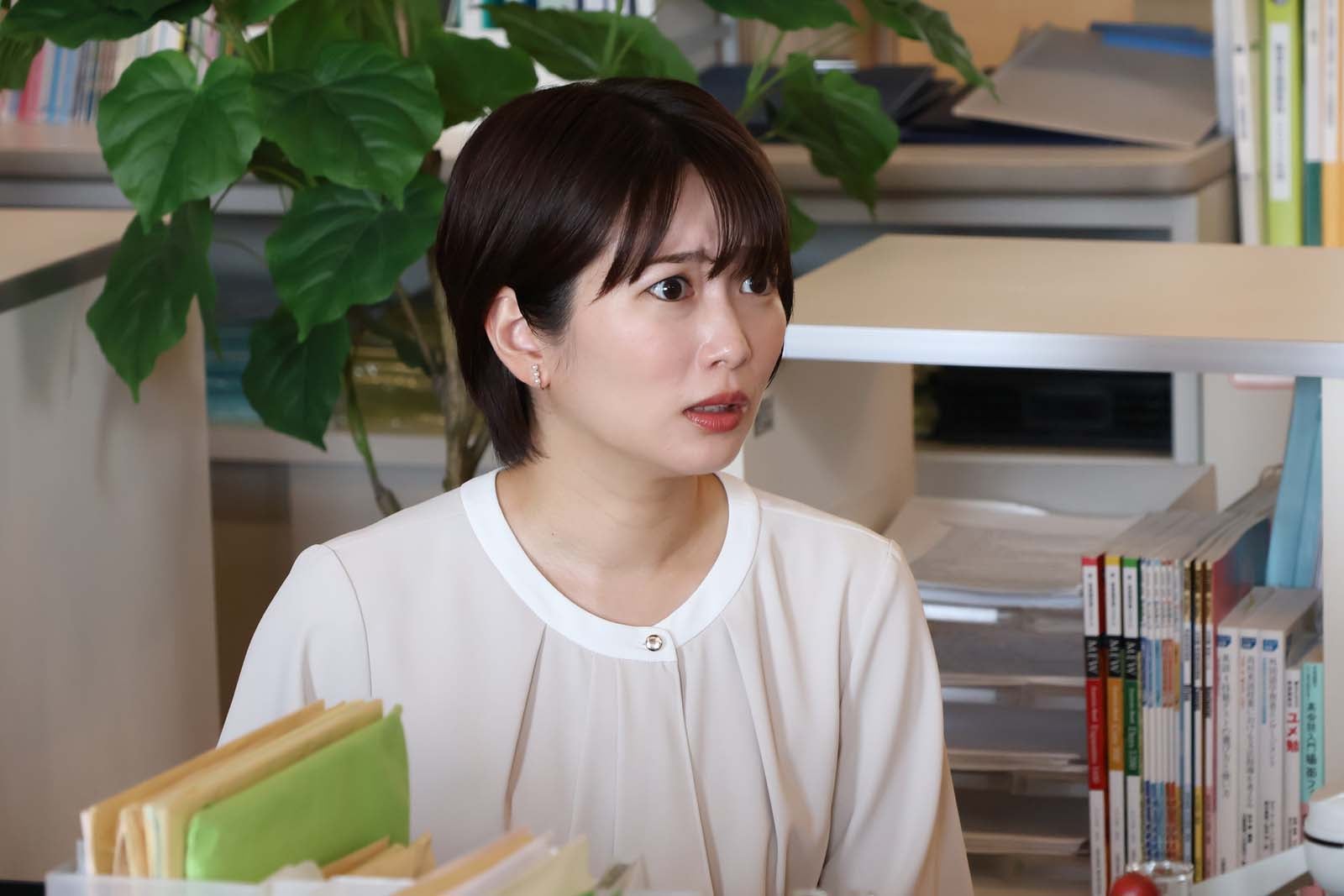 志田未来「ビリオン×スクール」第4話より（C）フジテレビ