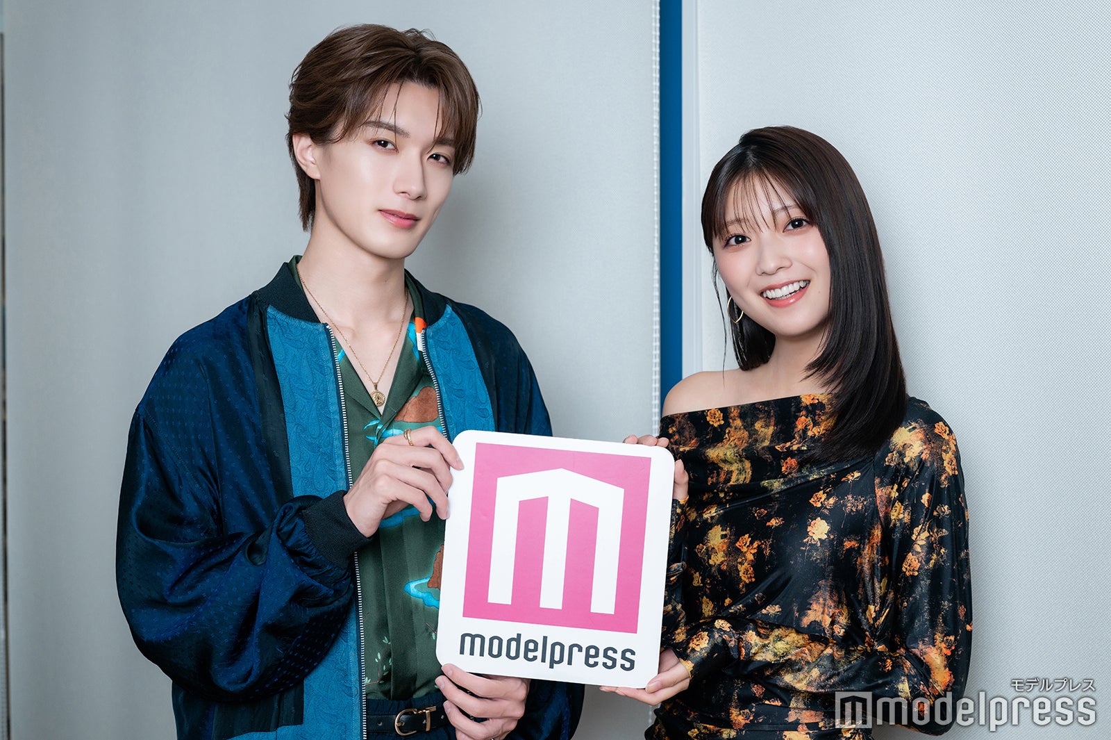 山中柔太朗、工藤美桜（C）モデルプレス