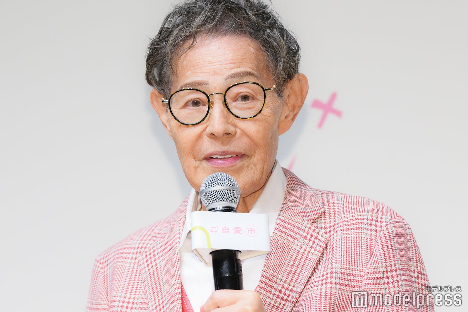 加藤茶「知らないうちに」83歳 サプライズケーキに笑顔 108歳＝茶寿まで生きたい宣言も
