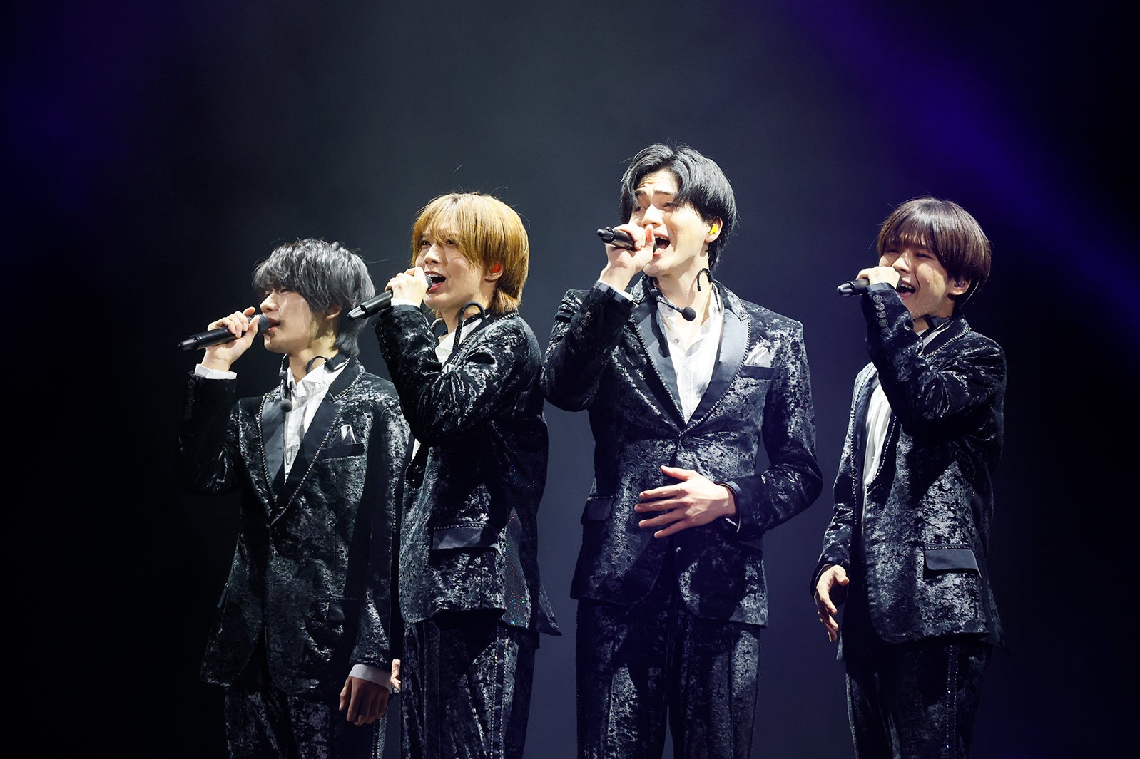 嶋崎斗亜、井上瑞稀、岩崎大昇、北川拓実「SHOWbiz 2025」（提供写真）