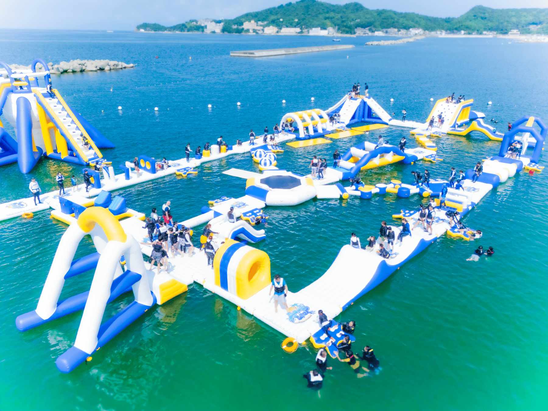 【和歌山】関西最大級の海上アスレチック「AQuaLooP」がパワーアップ！ 全周136m→200mに!?