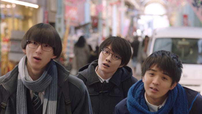 (中央)神木隆之介(提供写真)