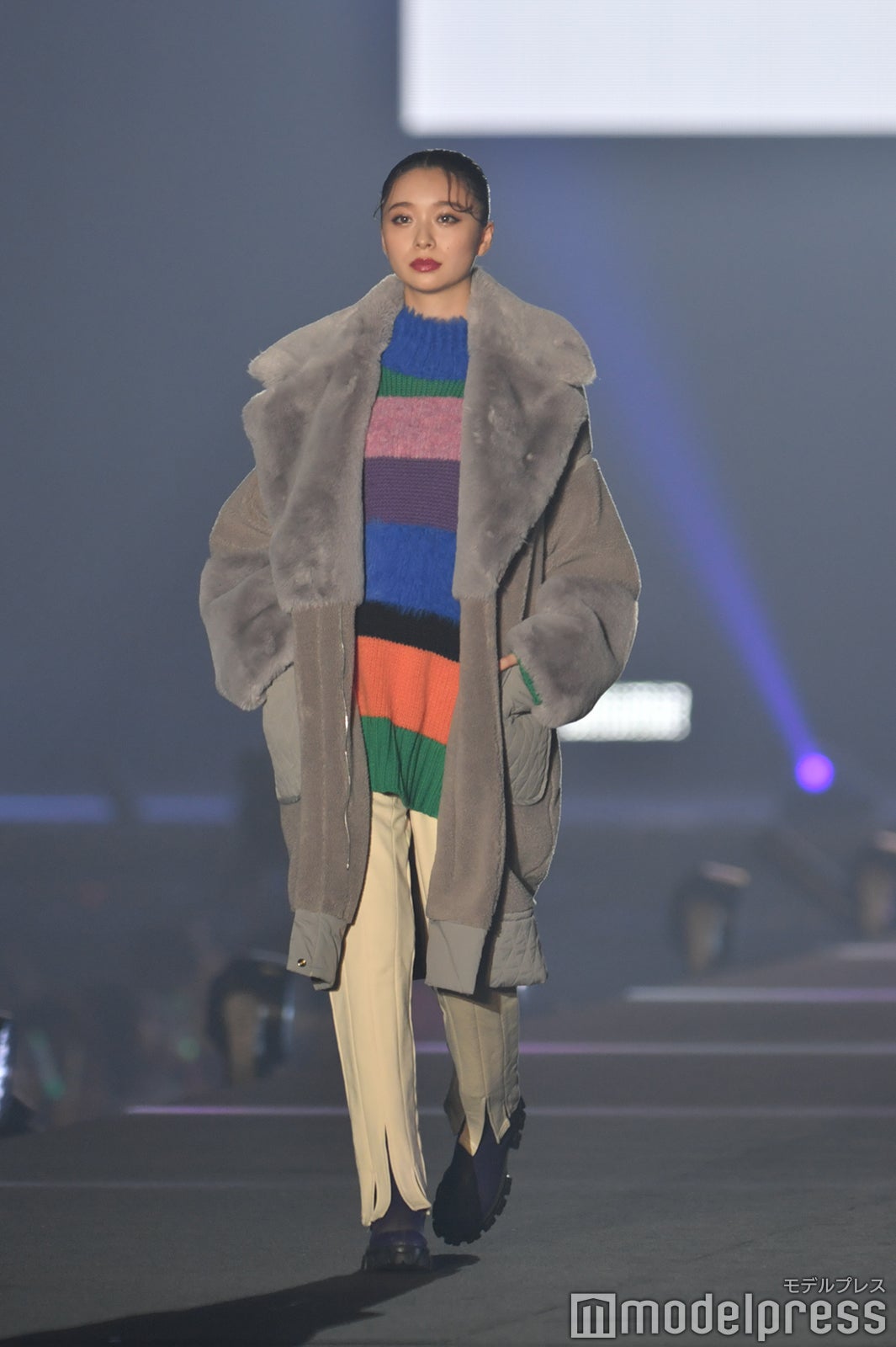 （C）モデルプレス