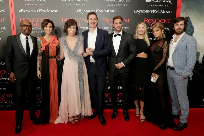 レッドカーペットの模様(提供写真)