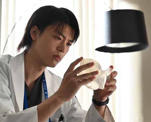 「ブラックペアン シーズン2」世良(竹内涼真)、渡海&天城(二宮和也)の“Wセリフ回収”に反響「痺れた」「ちゃんと受け継がれてる」