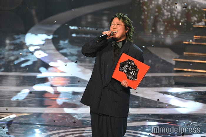 こっちのけんと(C)モデルプレス