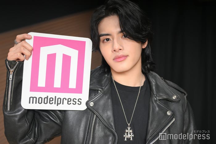 ISSEI(C)モデルプレス