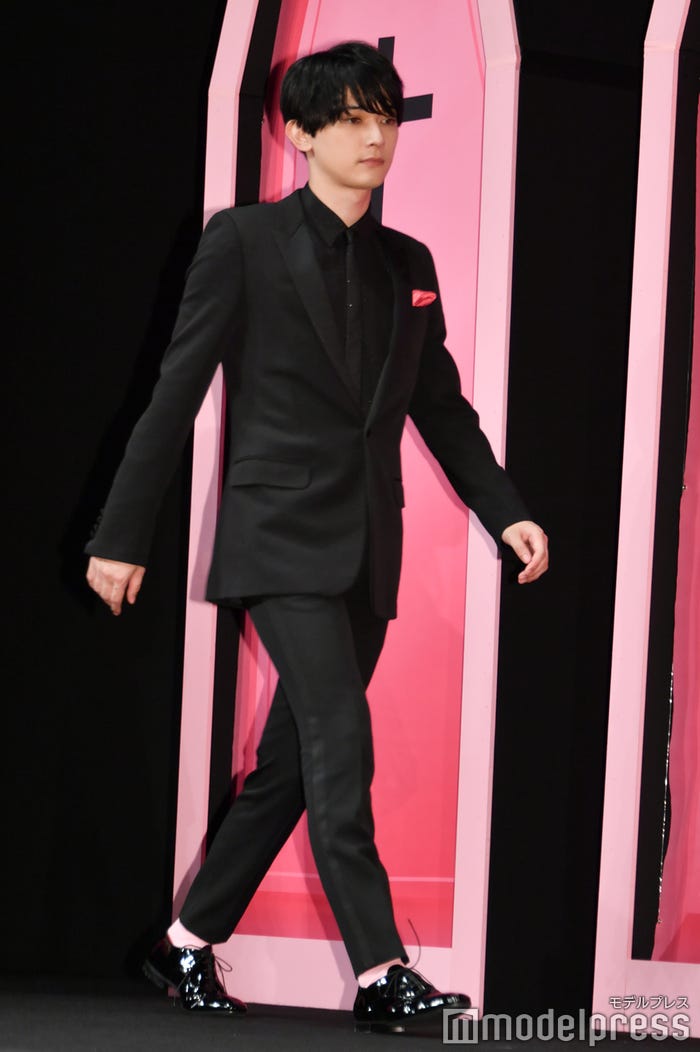 吉沢亮(C)モデルプレス