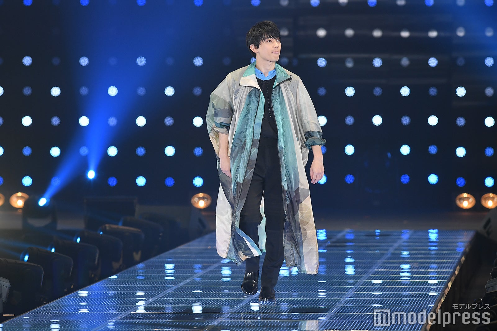 吉沢亮（C）モデルプレス