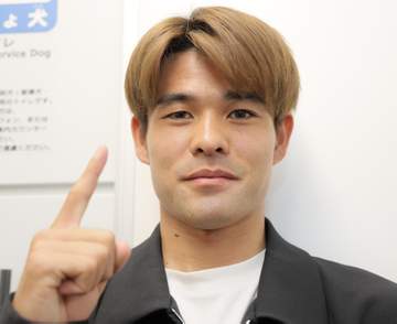 W杯日本代表・佐野海舟が帰国「いろんな人の思いを背負って戦いたい」