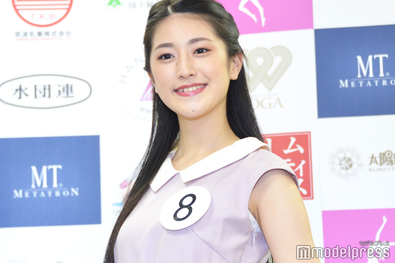 青木胡杜音さん（C）モデルプレス