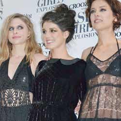 シェネイ・グライムス、ジェシカ・ストループ