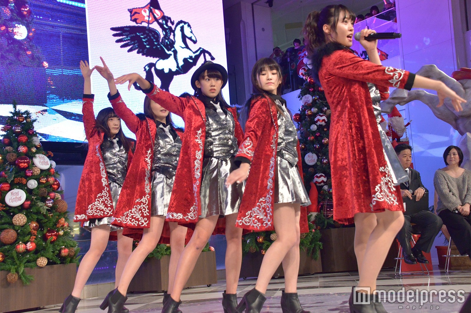 （C）モデルプレス