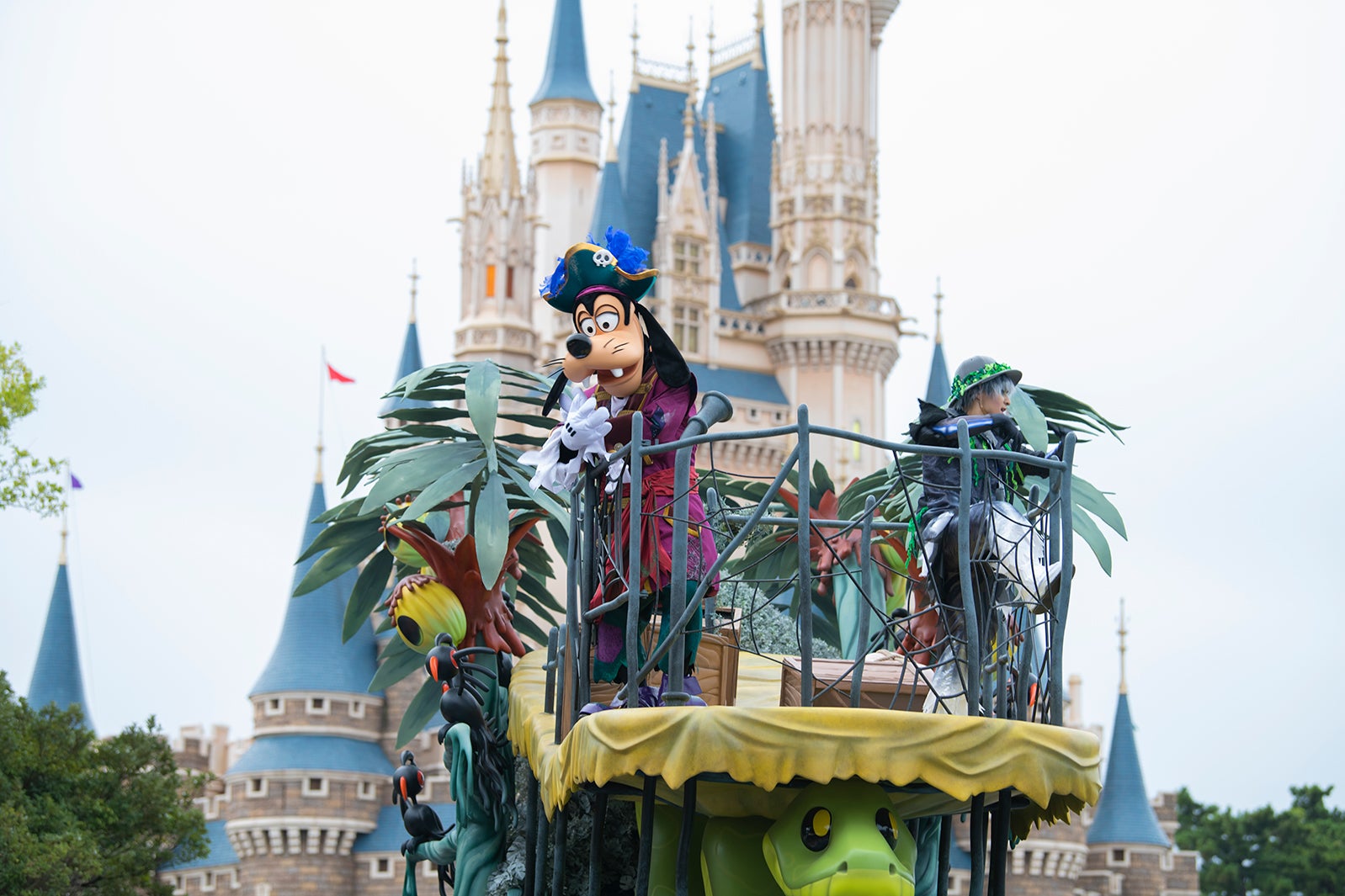 「スプーキー“Boo！”パレード」（C）Disney