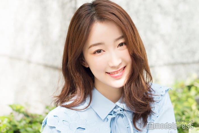 gugudan・HANA(C)モデルプレス