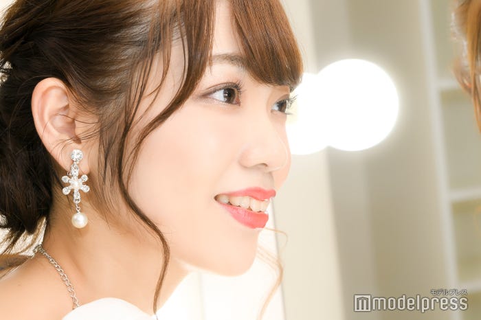 大間知莉奈さん(C)モデルプレス