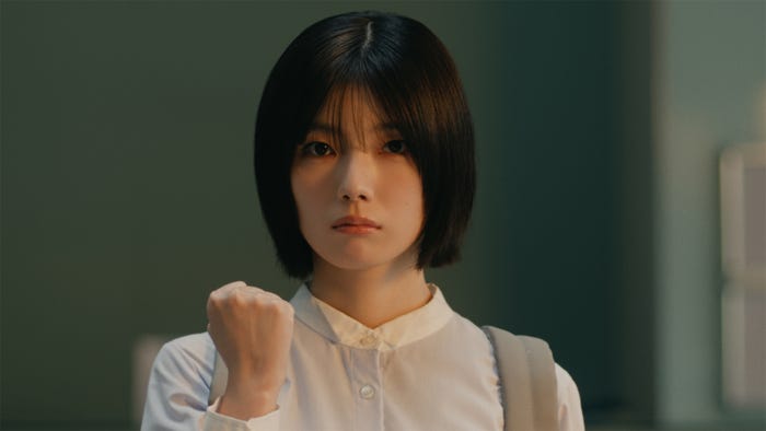 藤吉夏鈴「ほろよい」新WEBムービー「ほめられた」篇(提供写真)