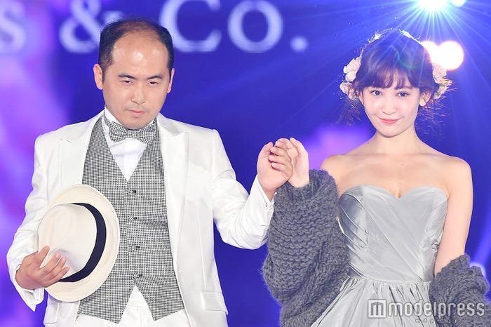 斎藤司、小嶋陽菜(C)モデルプレス