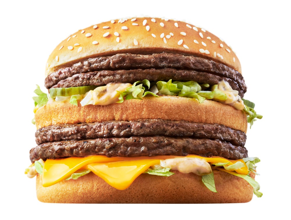 ギガビッグマック／画像提供：日本マクドナルド