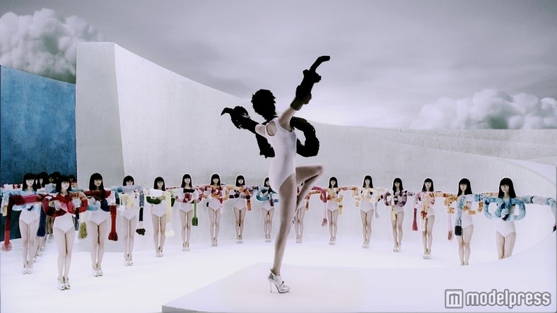 水原希子／「Zoff」新CM「Zoff SMART 登場篇」