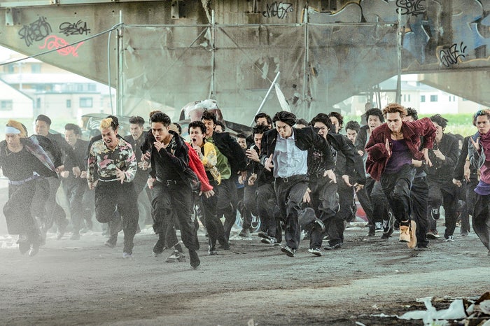 映画『HiGH&LOW THE WORST』より(C)2019「HiGH&LOW THE WORST」製作委員会 原作:高橋ヒロシ(※「高」は正式には「はしごだか」)(秋田書店) HI-AX