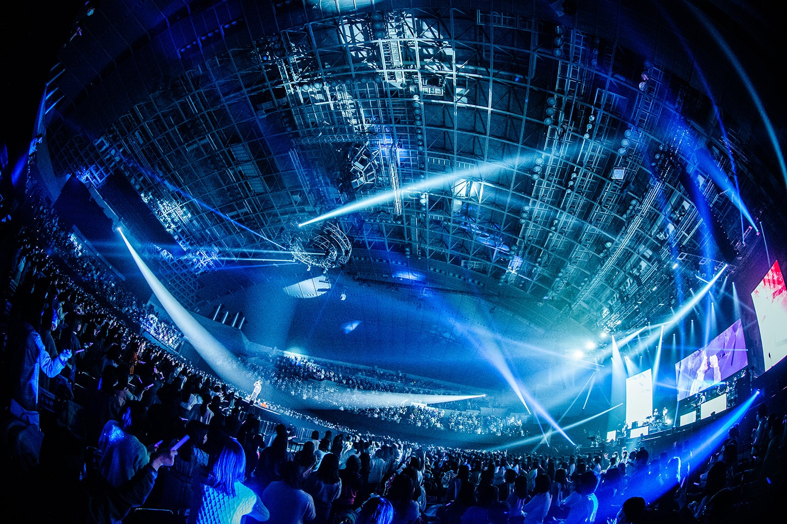 「RYO  NISHIKIDO LIVE 2021 “SHABBY”」より／撮影：田中聖太郎（提供写真）