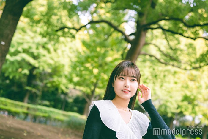 夏坂結名さん(C)モデルプレス