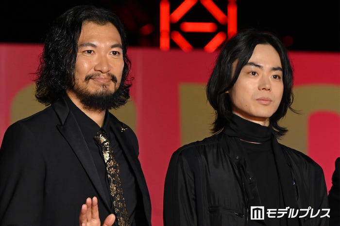 青木崇高、菅田将暉(C)モデルプレス