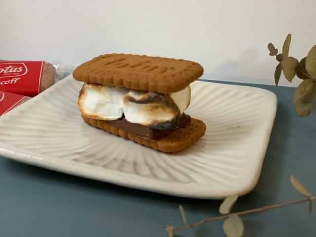 カルディ　オリジナルカラメルビスケット　スモア風アレンジ