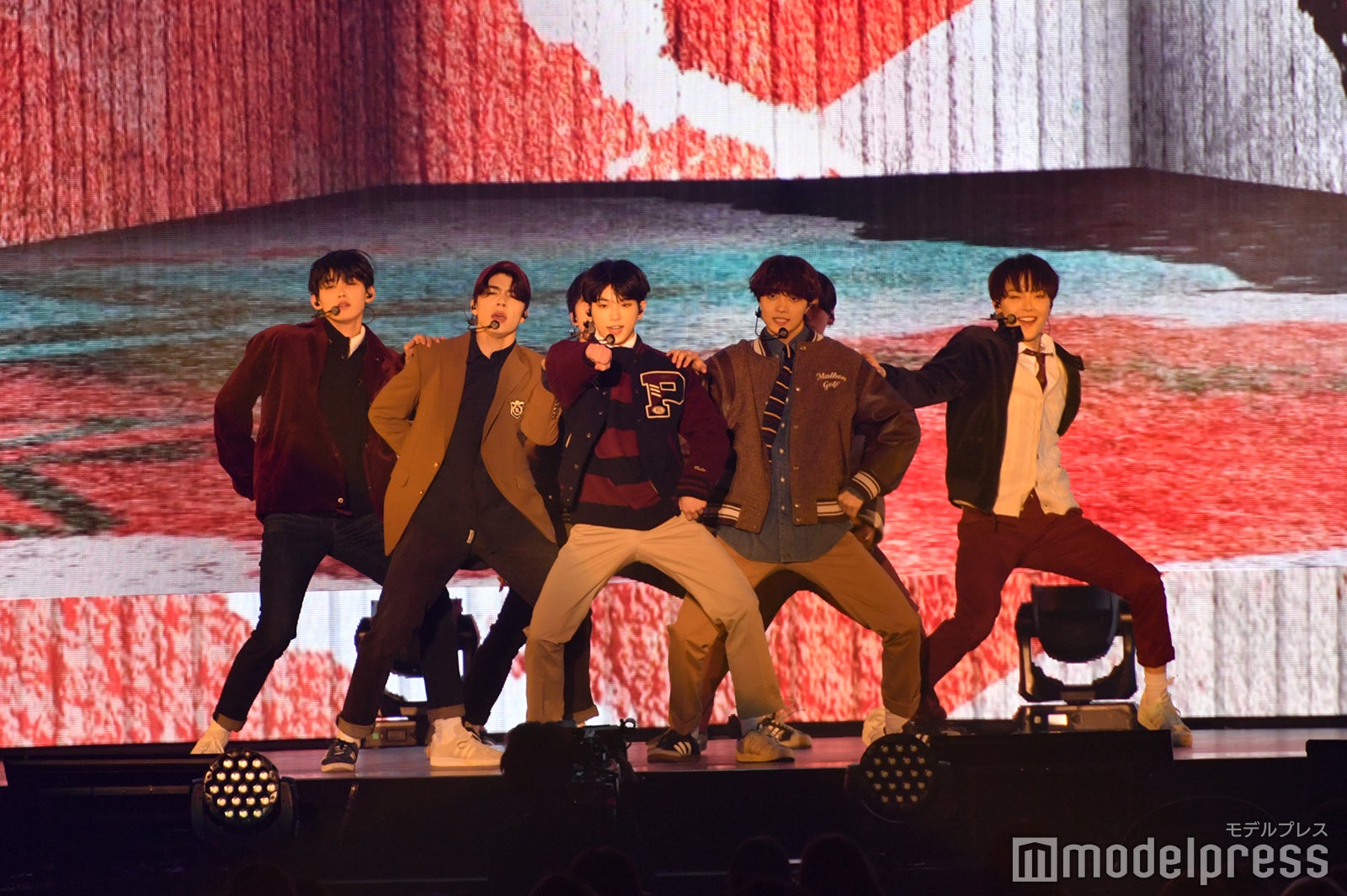 &TEAM（C）モデルプレス