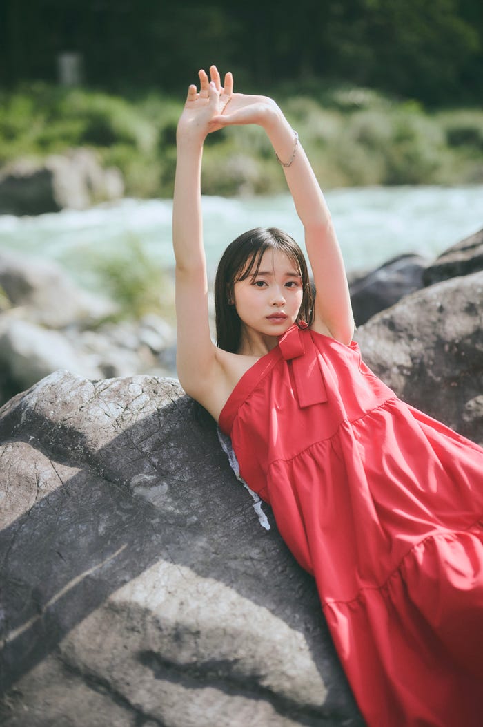 林芽亜里