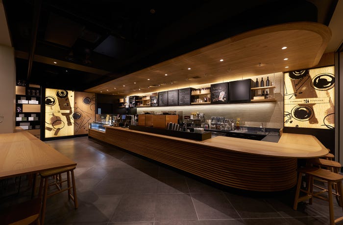 店内/画像提供:スターバックス