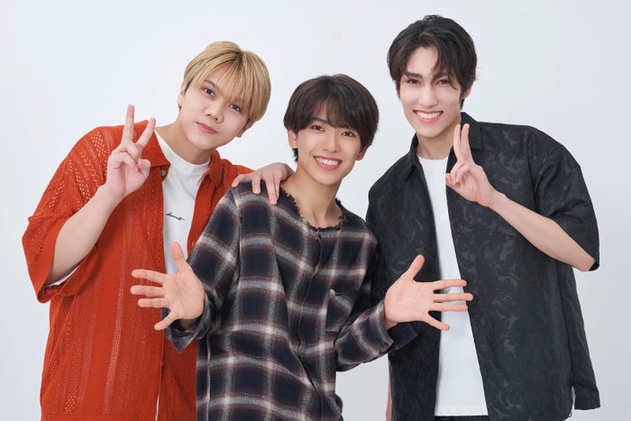 佐々木大光、深田竜生、ヴァサイェガ渉(C)NTV・J Storm