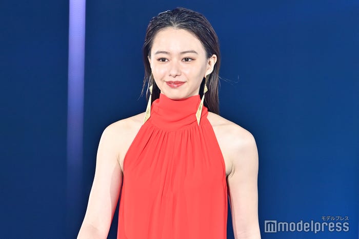 山本舞香(C)モデルプレス