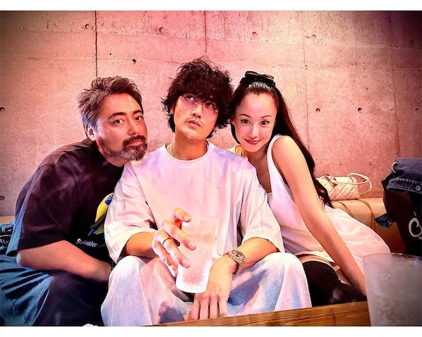 赤西仁、沢尻エリカ＆山田孝之との仲良し3ショットを公開「この組み合わせさすが」