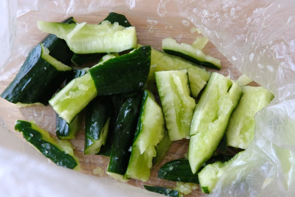 ロバート馬場 梅きゅうり