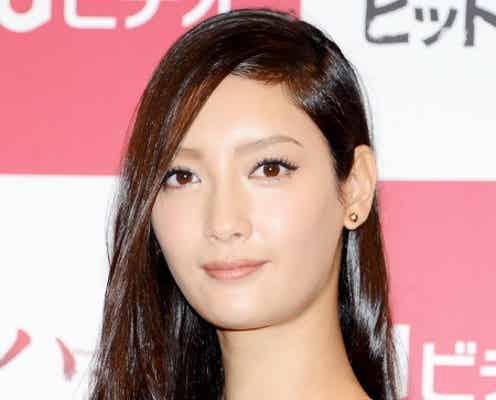 菜々緒に“悪女役”オファー殺到 「蹴ってください」のリクエストも