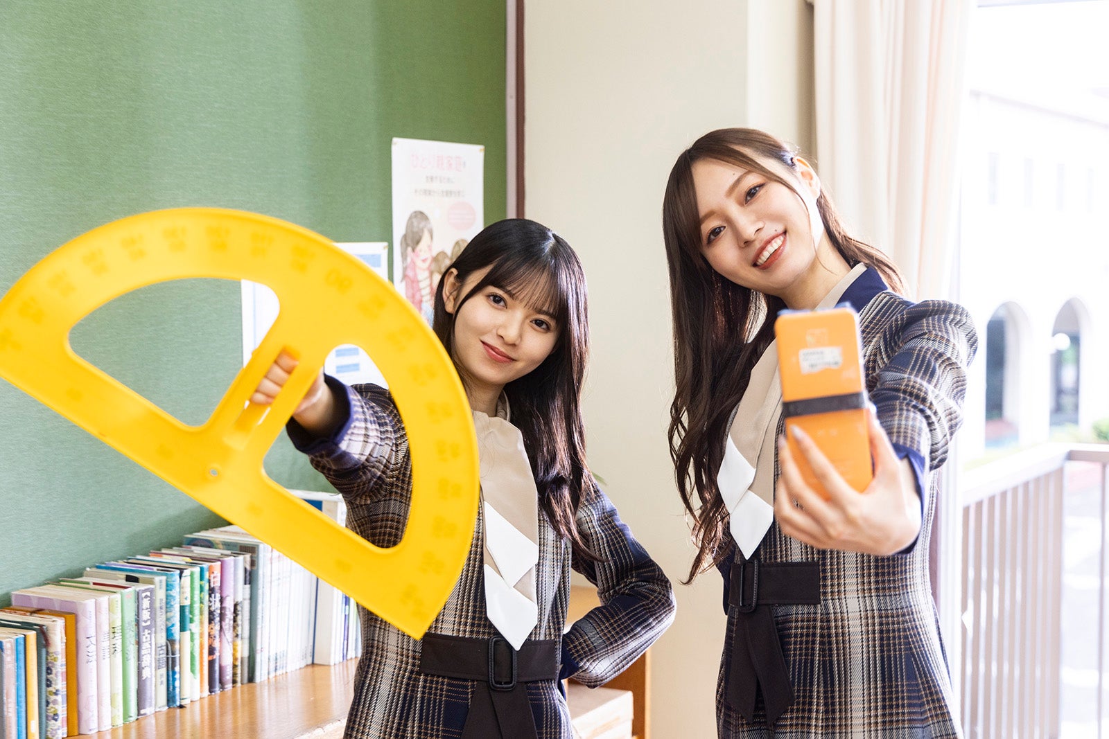 齋藤飛鳥、梅澤美波 （提供写真）