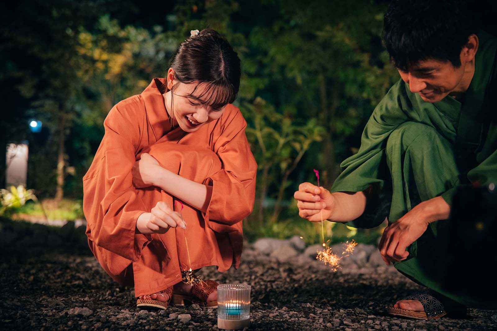 永野芽郁、西島秀俊／「ユニコーンに乗って」第7話より（C）TBSスパークル／TBS　撮影：加藤春日