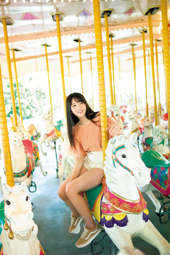 大和田南那写真集「Private」(提供写真)