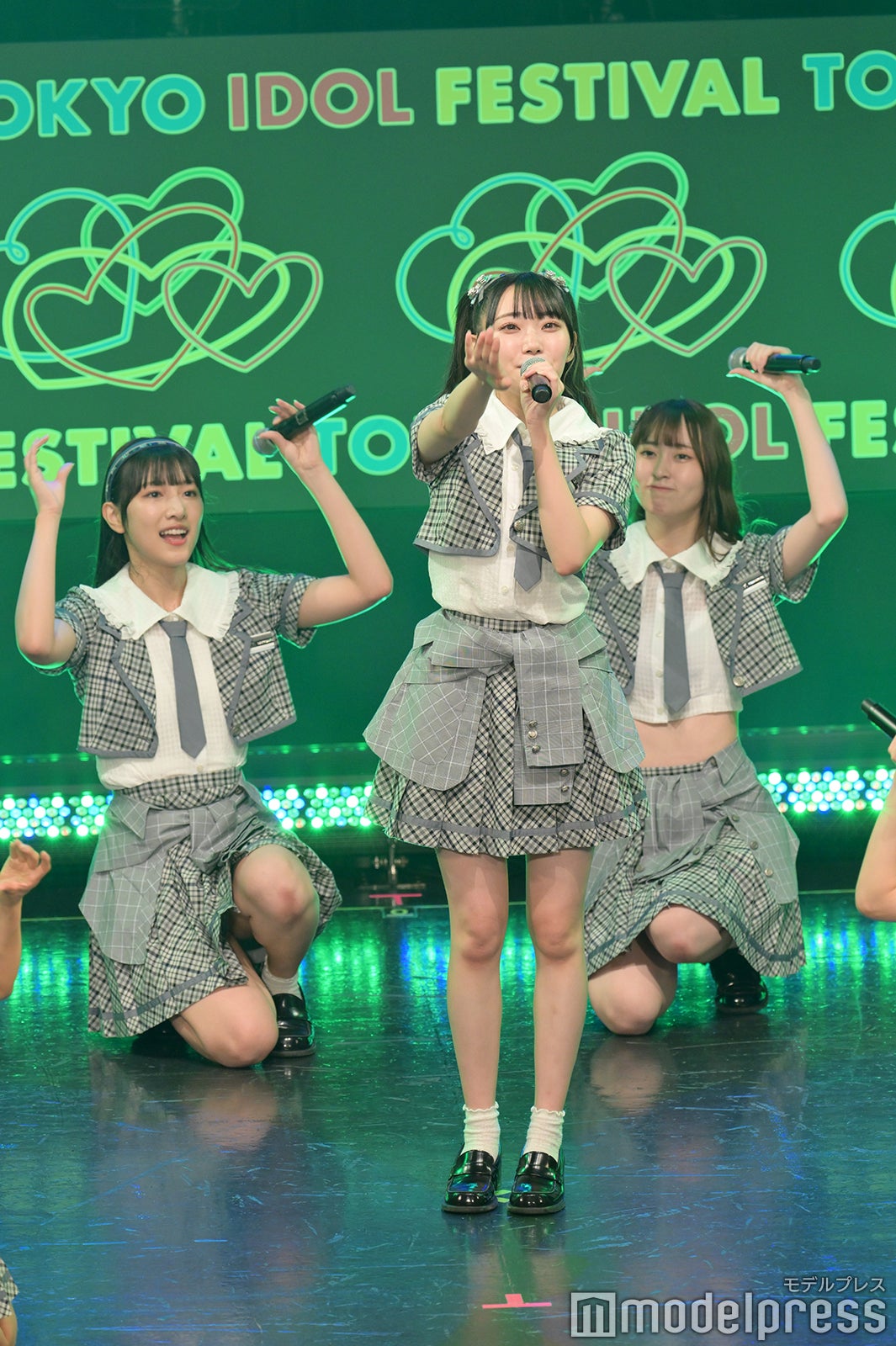 ≠ME （C）モデルプレス