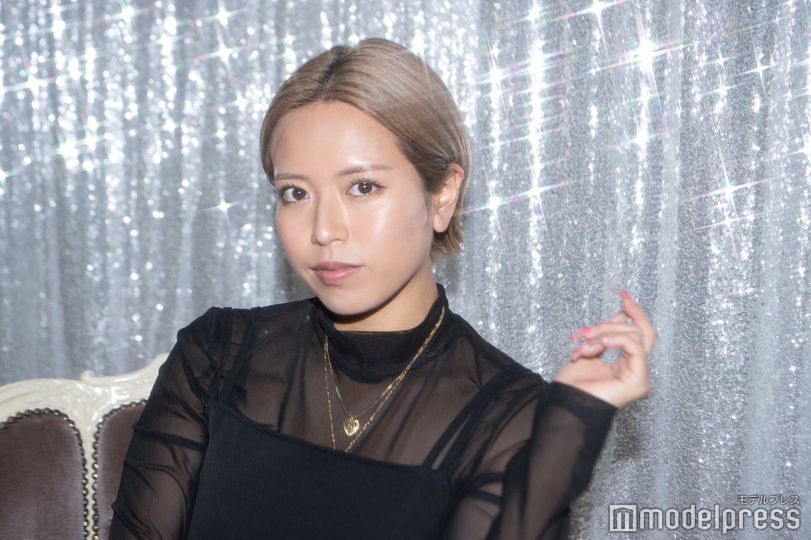 赤荻瞳（C）モデルプレス