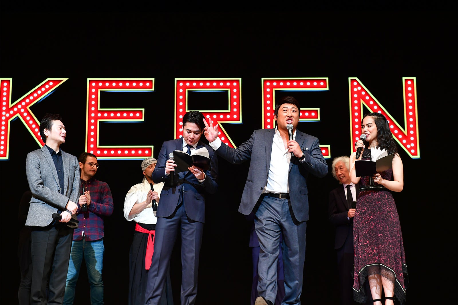 ペリー・キー（右から2番目） （提供写真）