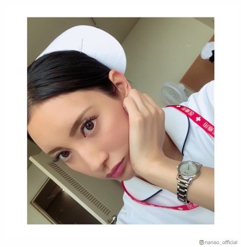 菜々緒「もう二度とないかもしれない」ナース姿披露 “後悔”もにじませる
