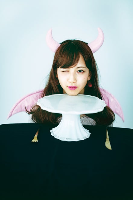 佐藤楓／雑誌「bis」11月号（写真提供：光文社）