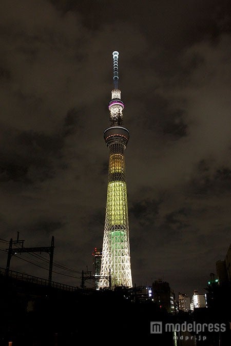 夏休み特別ライティング「明花」（C）TOKYO-SKYTREE