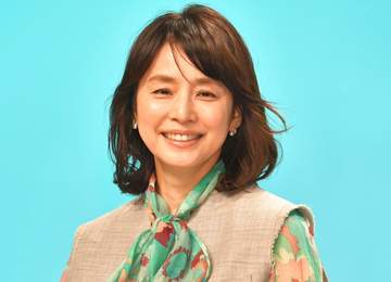 「すっぴんでも品があり美しい」石田ゆり子57歳 髪バッサリ理由を説明「自然な美しさ」に共感殺到「ありのままが素敵」「心の美しさが分かる！」