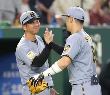 阪神・藤川監督、高橋の続投決断理由「野球に対する運がこちらに向いていた」 打球が高橋の左膝直撃も一ゴロに 5年ぶりの完封勝利