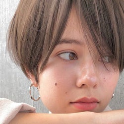 最近気になる白髪…ハイライトで隠しておしゃれ感倍増!