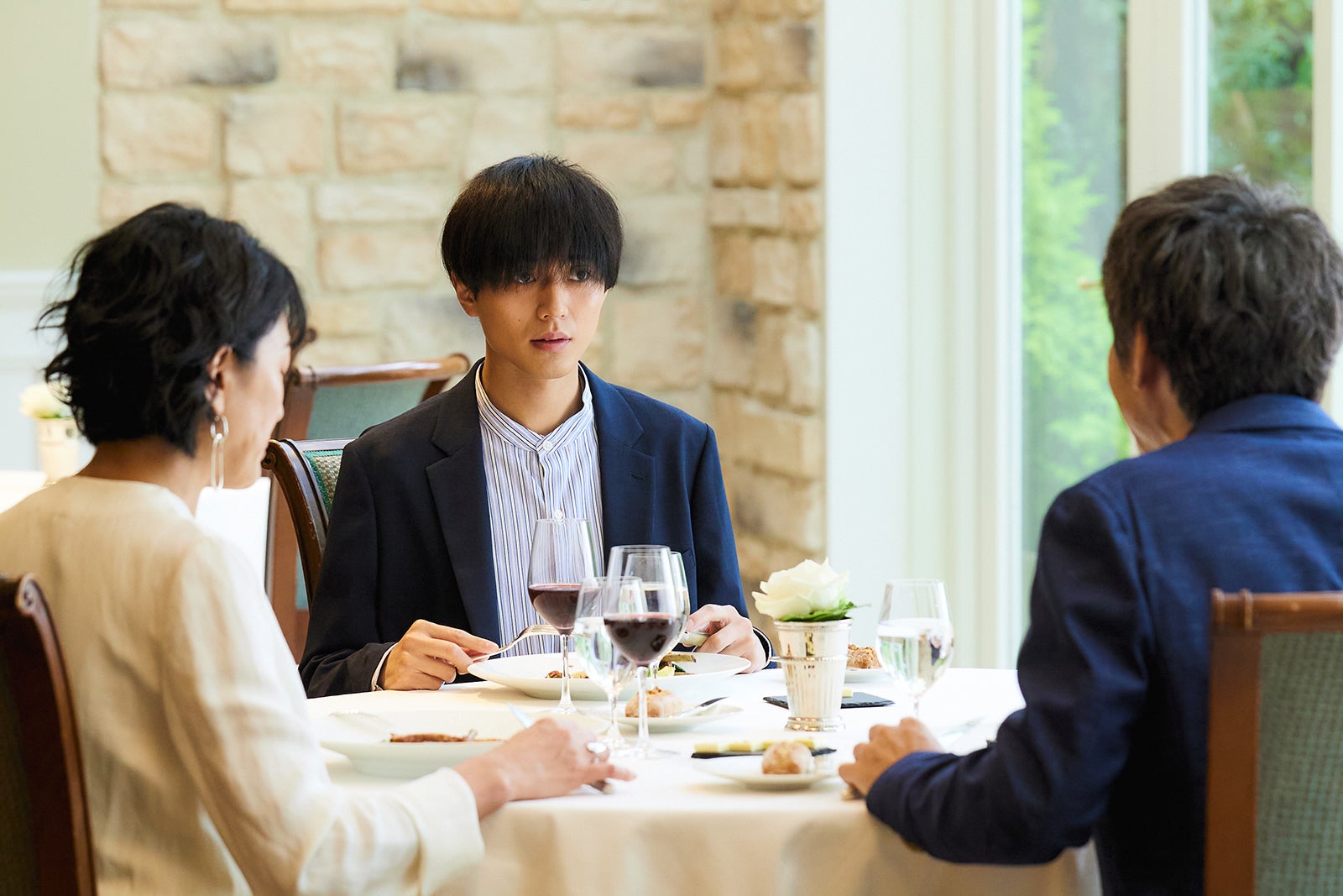 板谷由夏、永瀬廉、甲本雅裕「東京タワー」第4話より（C）テレビ朝日